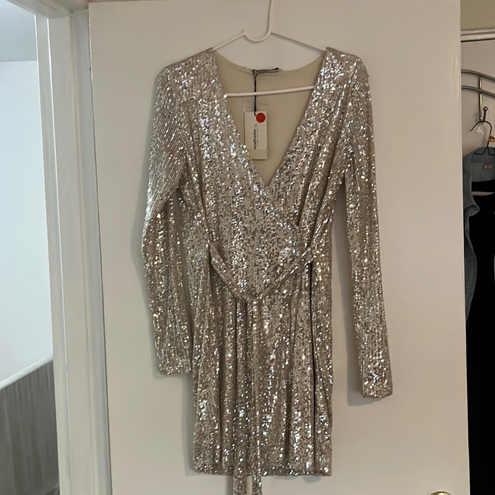 Stunning brand new, Stradivarius cocktail, dress. Size M. $30 or best offer